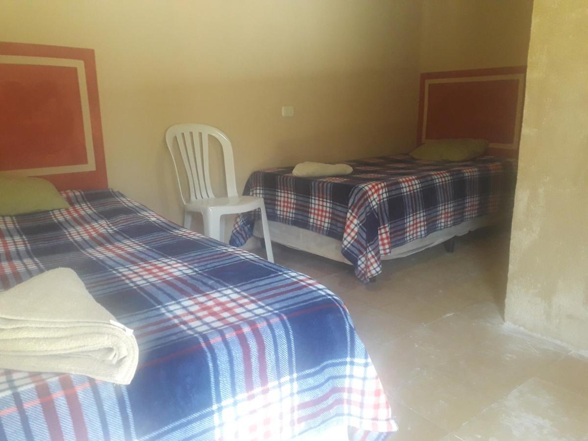 Hostal Dulces Suenos Panajachel Bagian luar foto